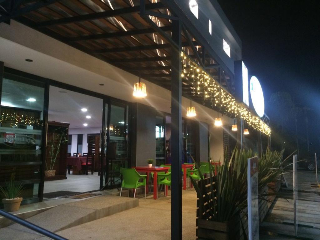 Maria Ines Hotel 4*