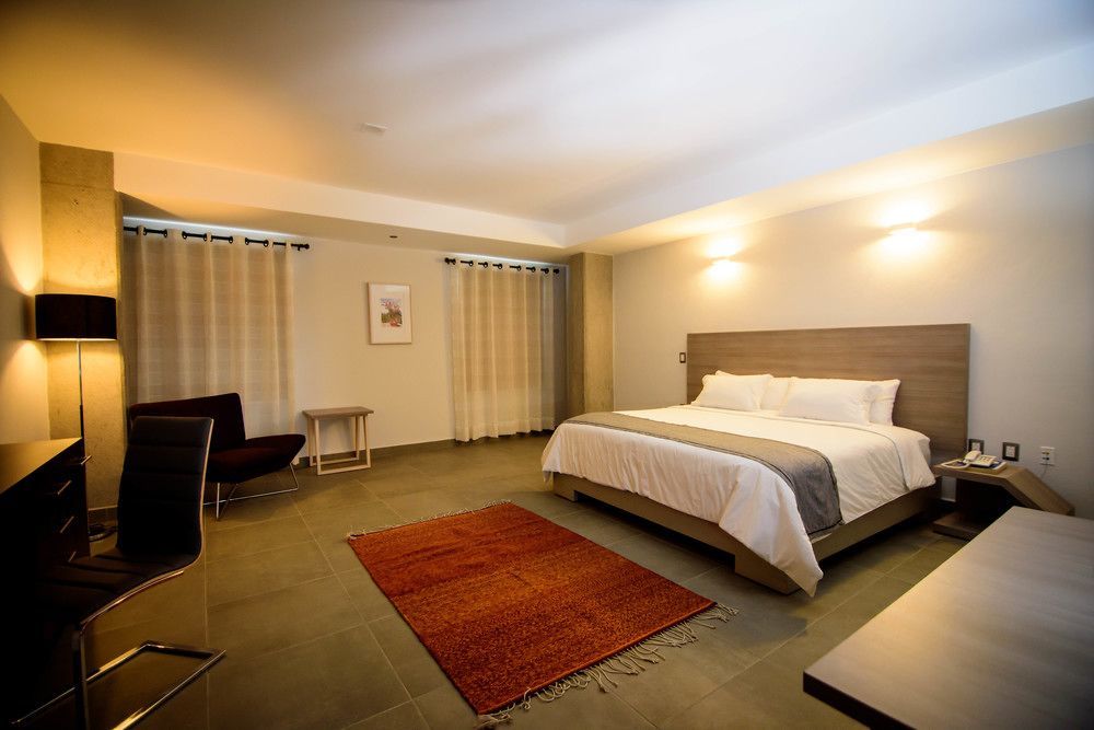 Maria Ines Hotel 4*